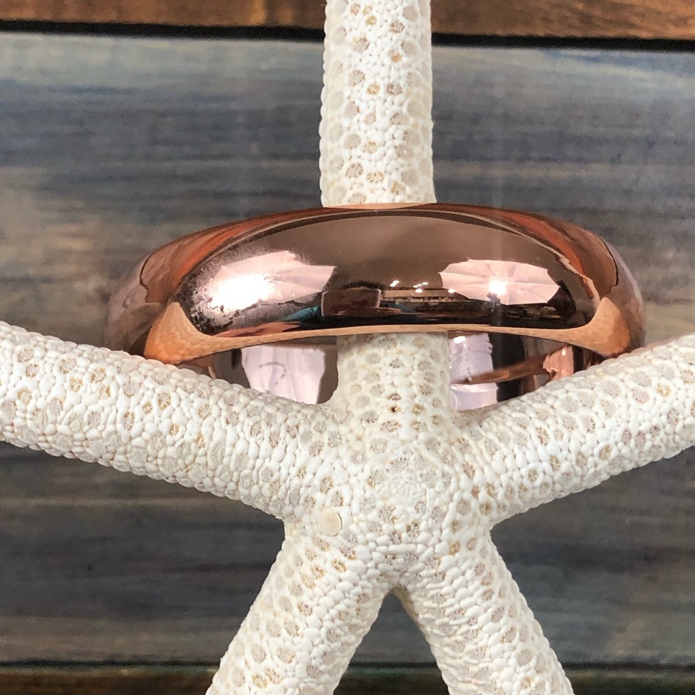 Women’s Bangle Bracelet ; like new